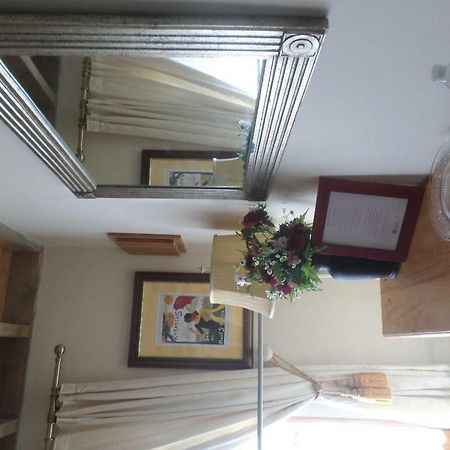 La Chevallerie B&B Isigny-le-Buat Εξωτερικό φωτογραφία