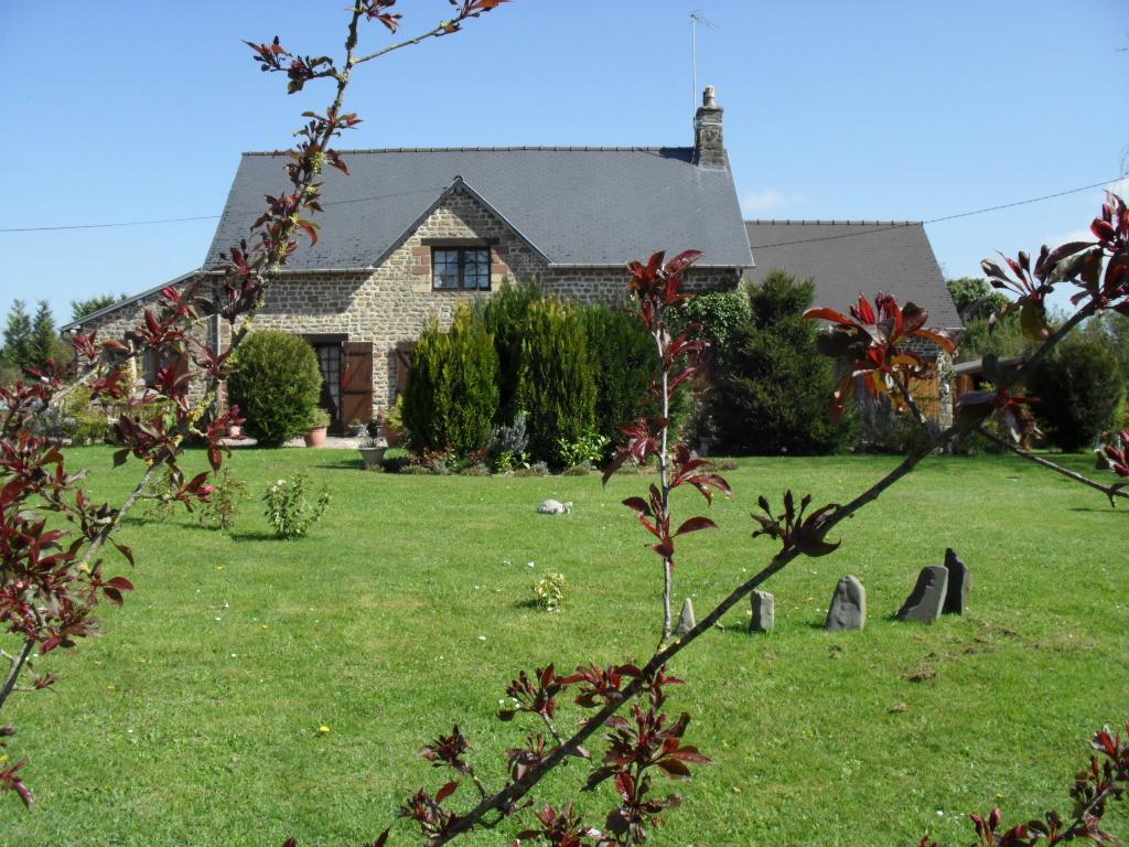 La Chevallerie B&B Isigny-le-Buat Εξωτερικό φωτογραφία