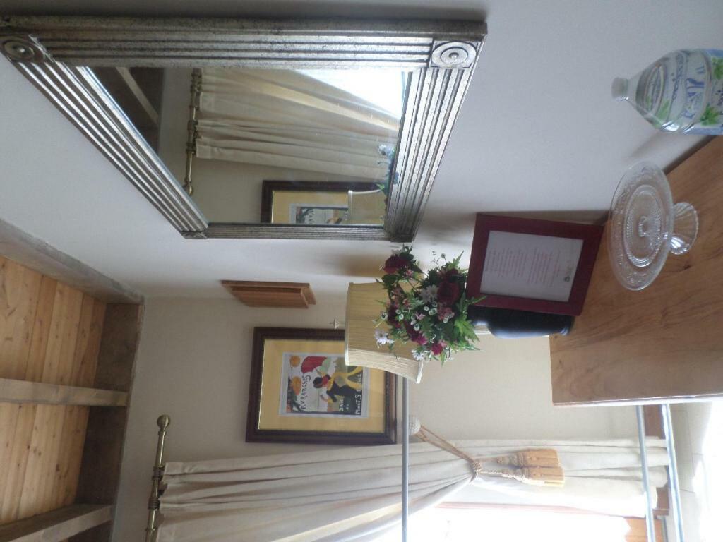 La Chevallerie B&B Isigny-le-Buat Εξωτερικό φωτογραφία
